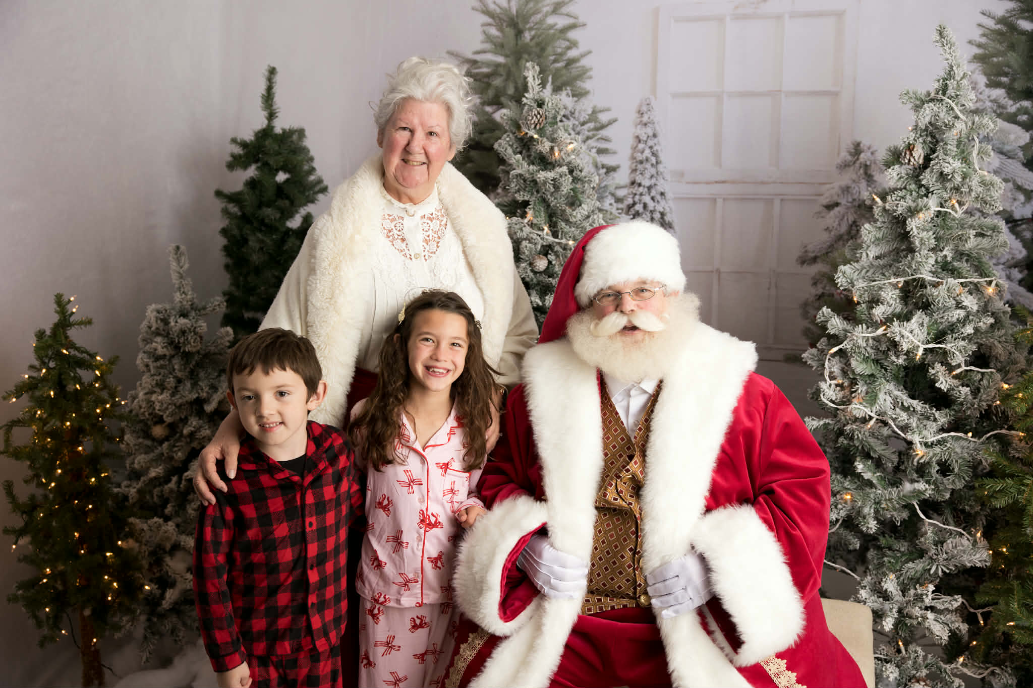 Santa creating memories